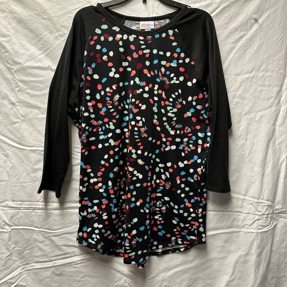 2 Large LuLaRoe Randy shirts - Picture 6 of 7